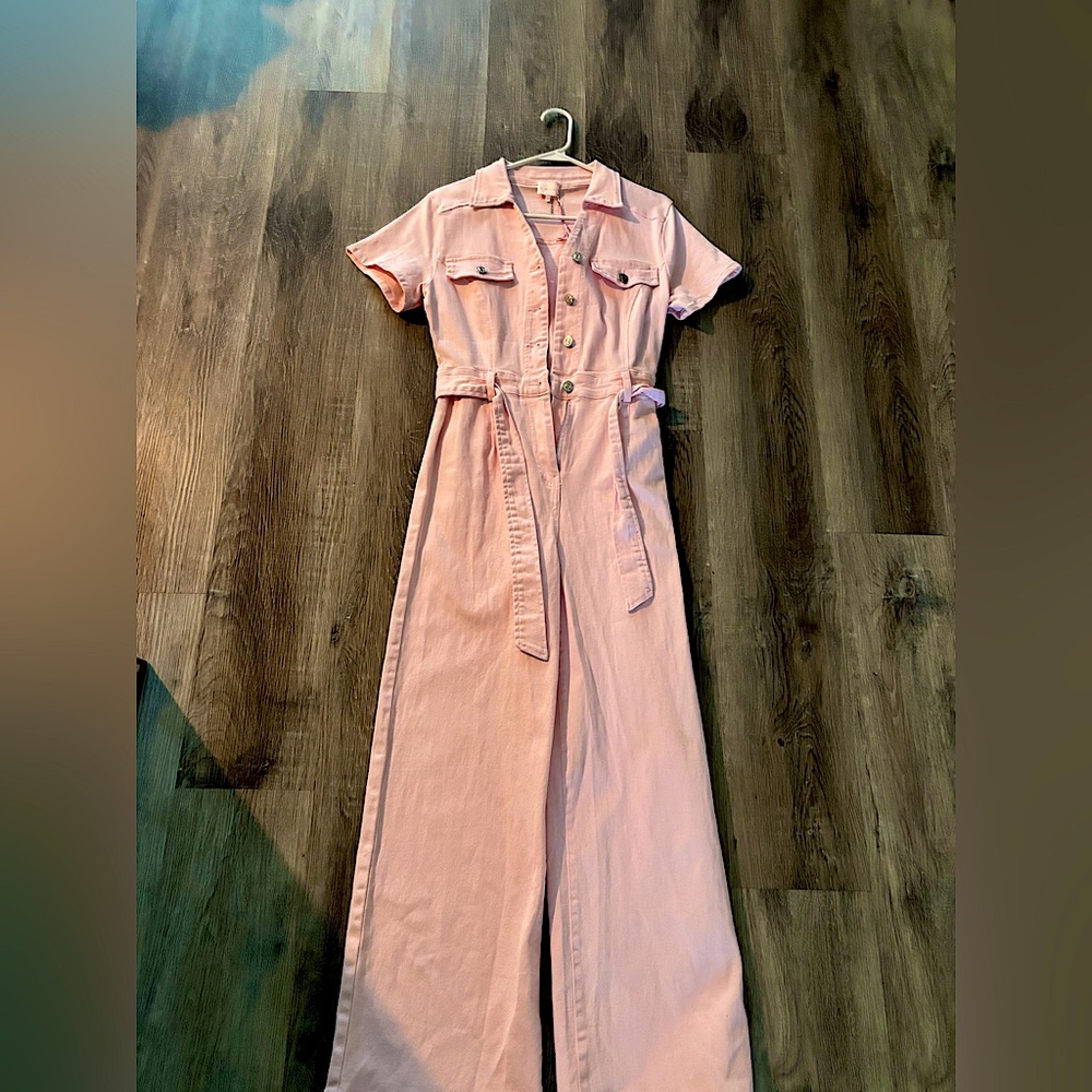 Boutique Entro NWT Pink Short-Sleeve Utility Jumpsuit